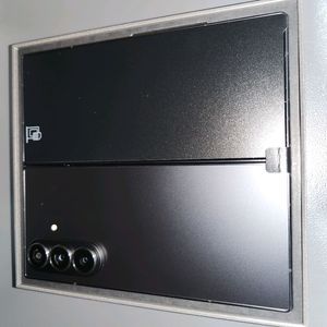 갤럭시 폴드7 512GB