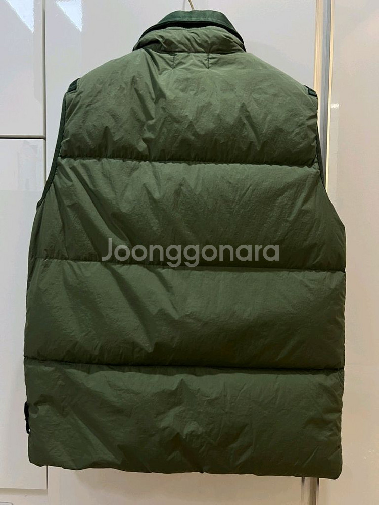 23fw 스톤아일랜드 크링클랩스패딩조끼 (새상품급)--1