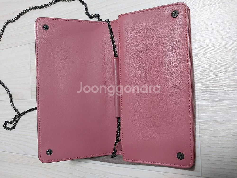 (정품)보테가베네타 인트레치아토 woc체인 숄더백--6