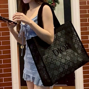 디올 메쉬 북토트백 새제품
