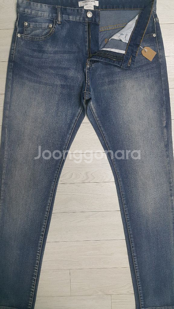 톰브라운 뉴욕(사방스판) 이태리진 33인치 SS급!--1