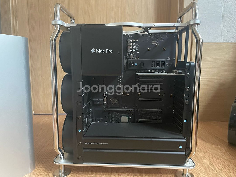 [타워맥] Mac Pro 2019 7,1 기본형--3