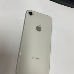 아이폰8 실버 A급 64GB 소프트버전 16.2