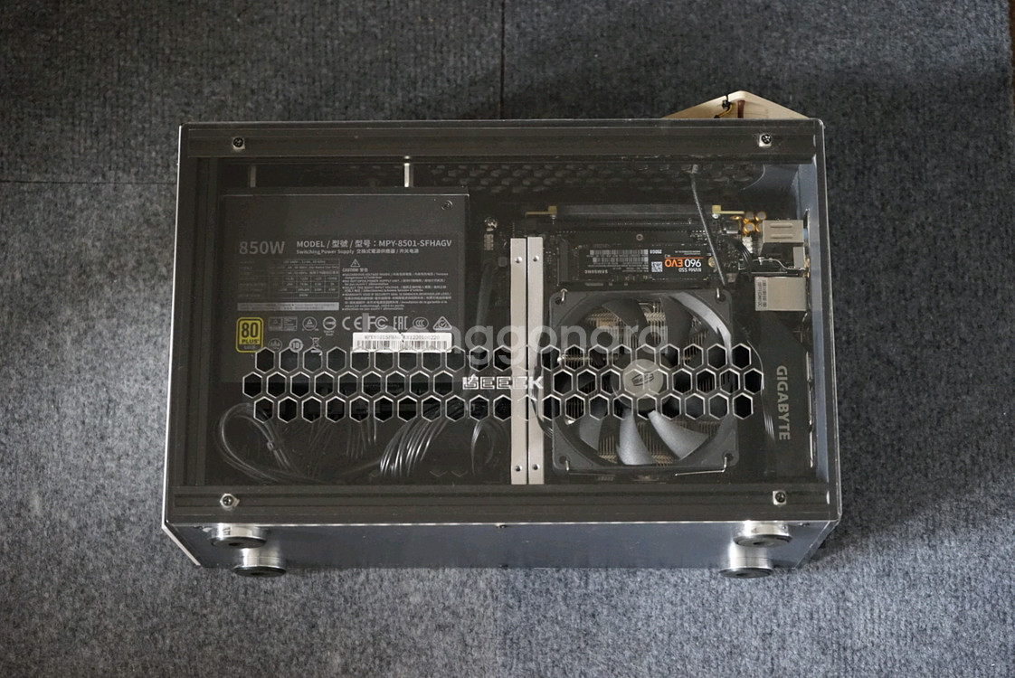 sff 미니 pc 본체 5800x 32gb a750--0