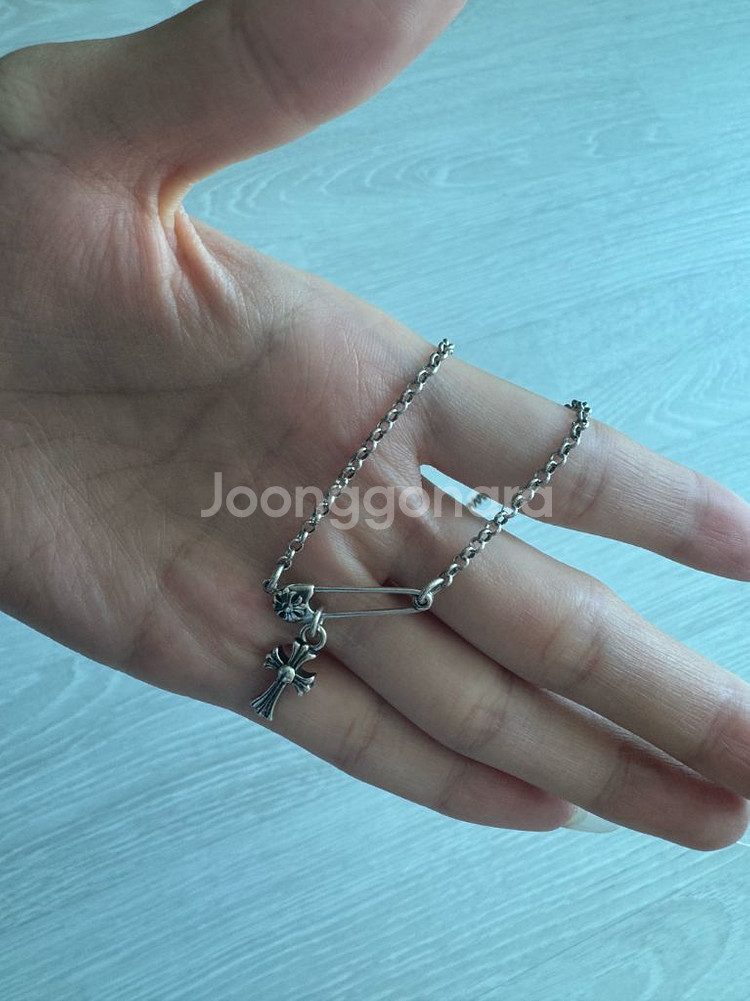 [새상품] 크롬 옷핀 목걸이(존예)--0