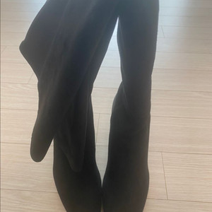 스튜어트 와이츠먼 길리안 60 블랙 us 6.5