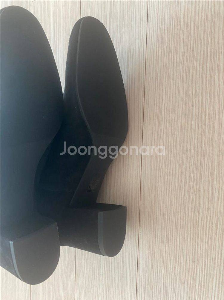 스튜어트 와이츠먼 길리안 60 블랙 us 6.5--3