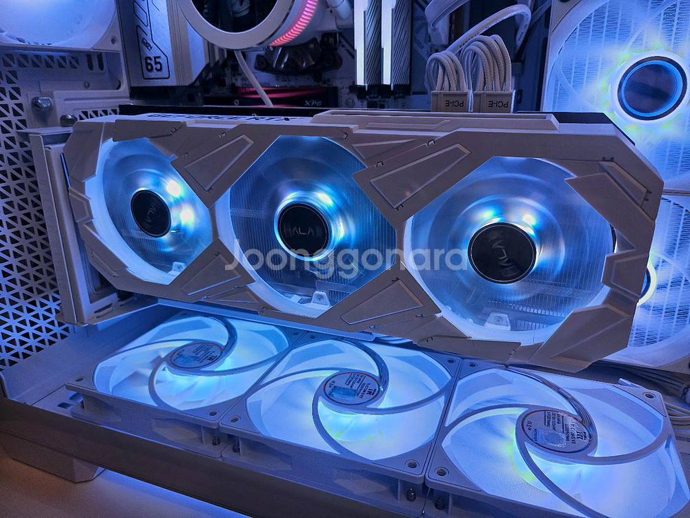 갤럭시 RTX 3080ti 화이트 그래픽카드--1