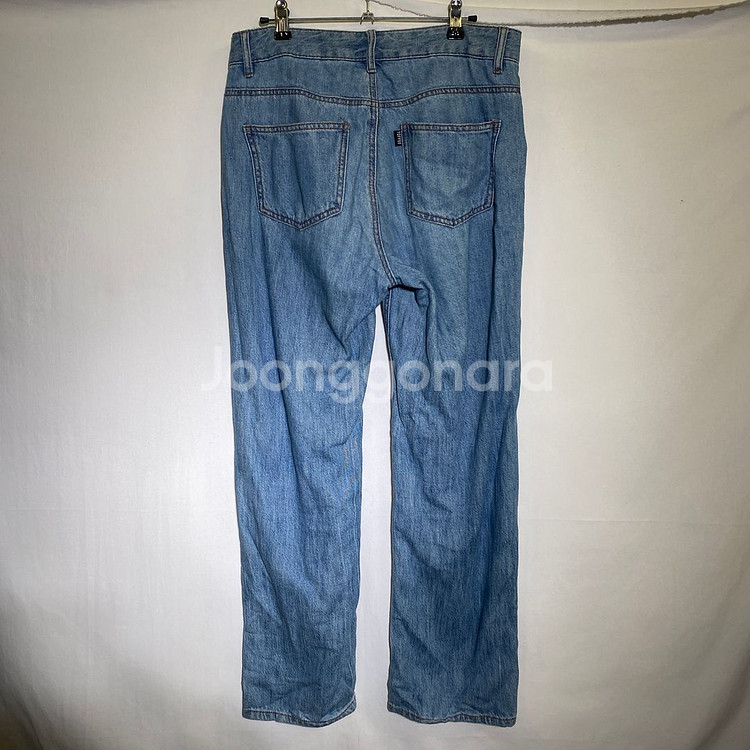 M)토피 연청 데님 청바지(두께 얇음)--4