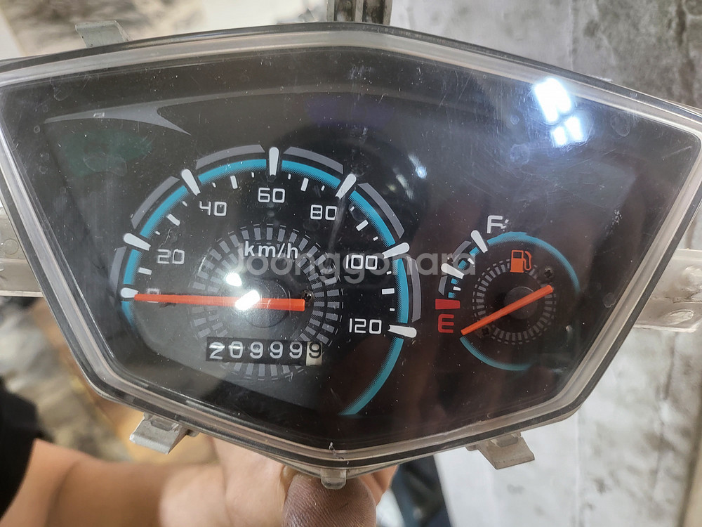 대림 Vf100p 22년식 2만Km 판매합니다.--9