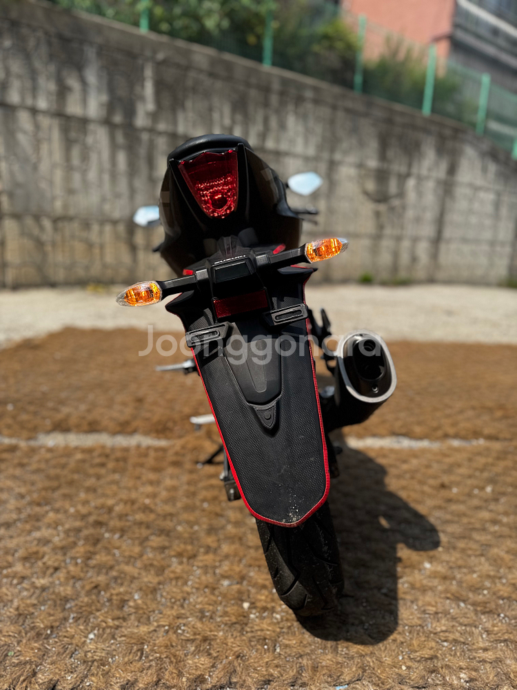 스즈키 Gsx-r125 21년식 2만Km 판매합니다.--6