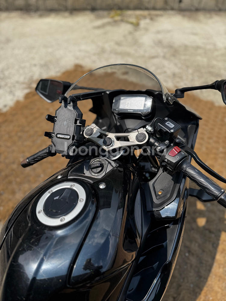 스즈키 Gsx-r125 21년식 2만Km 판매합니다.--7