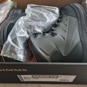 심스 프리스톤 계류화 새제품