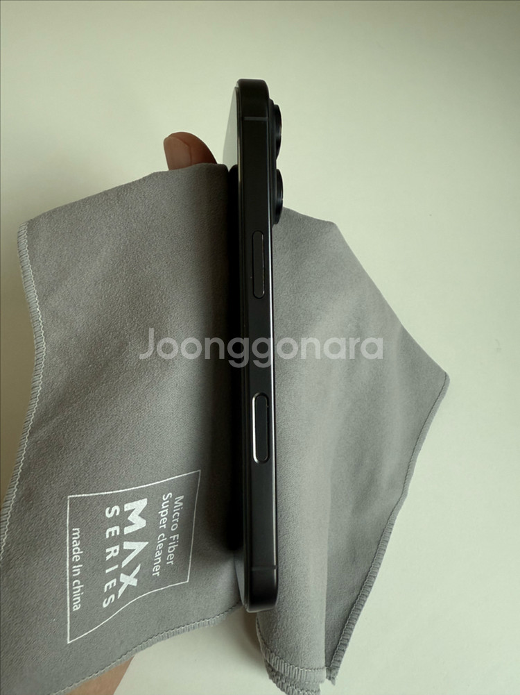(교신가능)아이폰16 Pro 블랙 256GB 팝니다--4