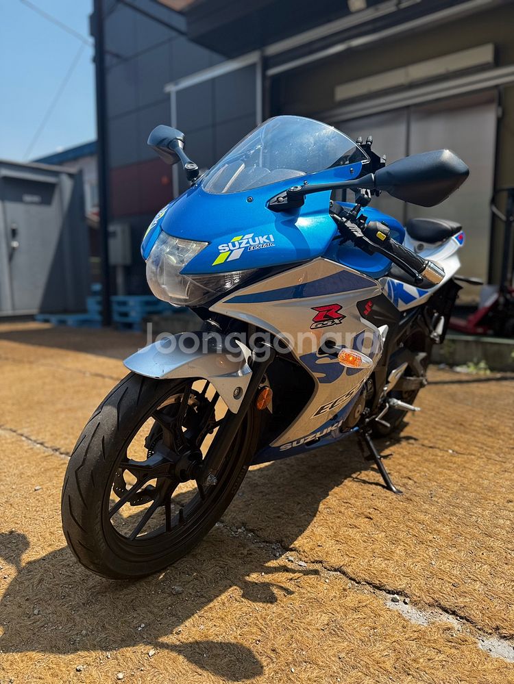 스즈키 Gsx-r125 21년식 1만Km 스페셜카울--1