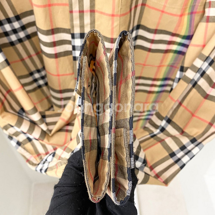 정품 버버리 셔츠 레인보우노바에디션--1