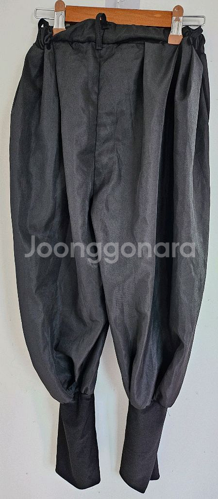 중고 귀멸의 칼날 코쵸우 시노부 대원복 하의 M--1