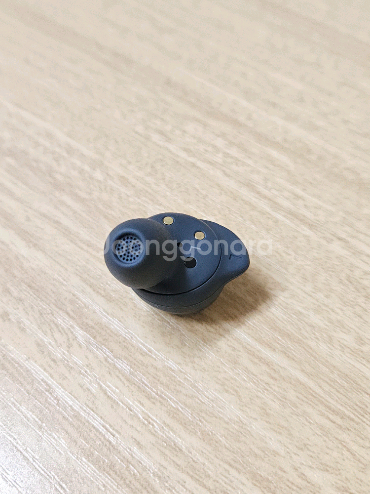 갤럭시 버즈FE 그라파이트 왼쪽 SM-R400N--1