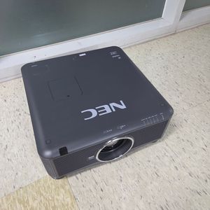 8000안시 NEC NP-PX800X 빔프로젝터 빔프로
