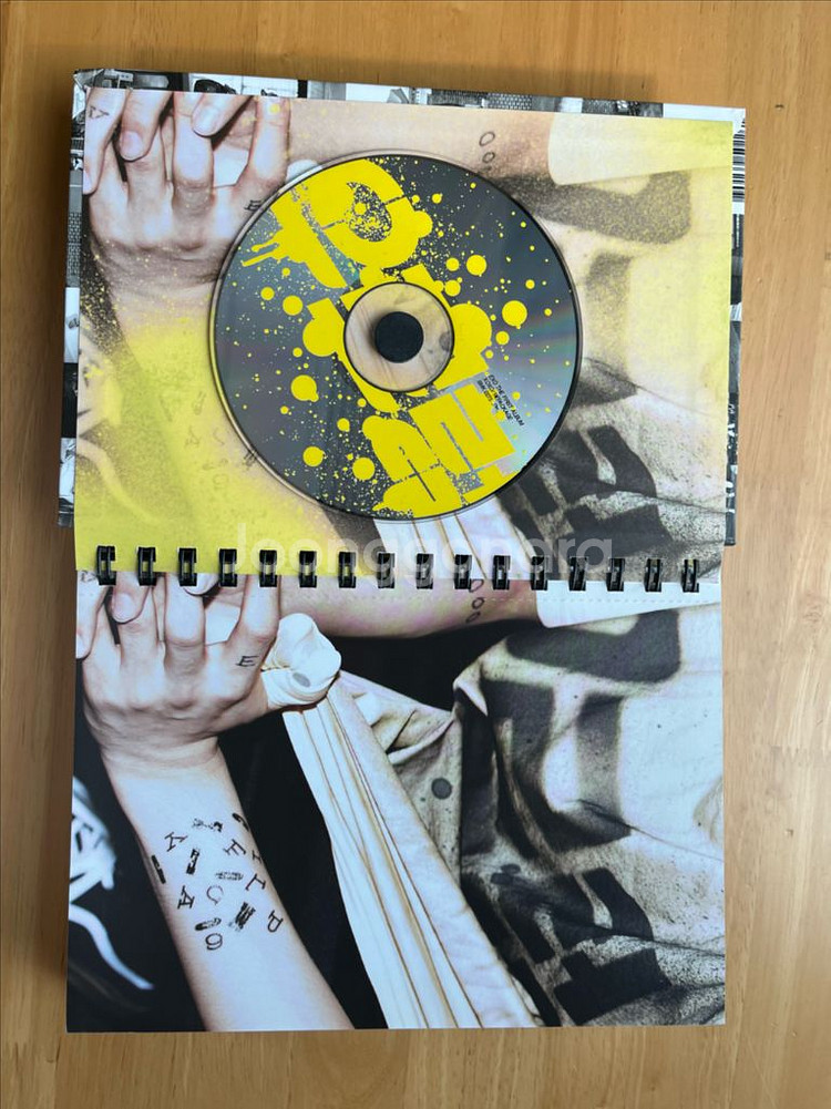 엑소 으르렁 앨범--1