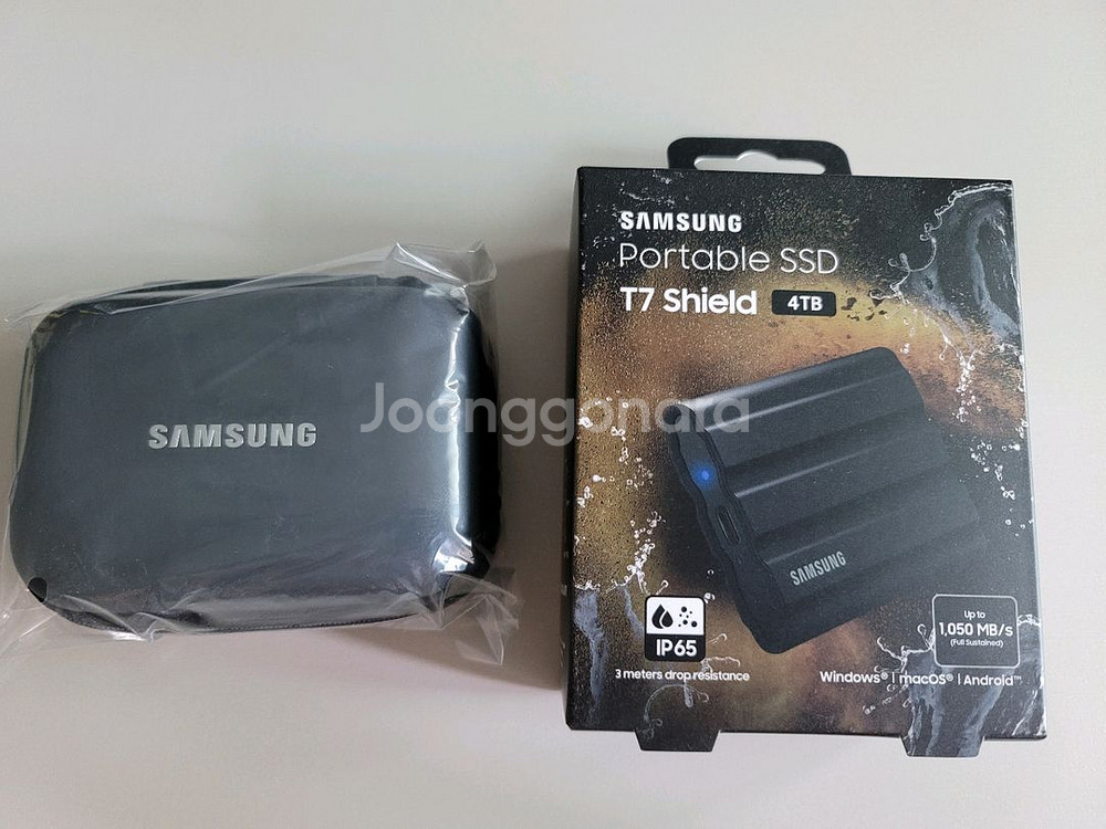 미개봉 삼성 T7 Shield 4TB 팝니다.--0