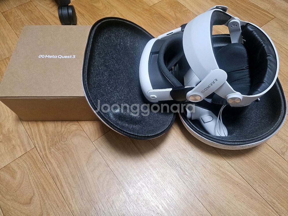 메타퀘스트3 128gb 풀박스 주변기기(정품케이스)--0