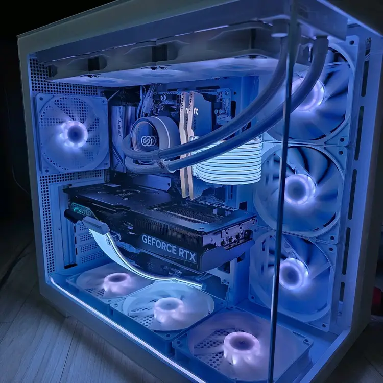 라이젠5 9600X RTX4070TI슈퍼 본체 팝니다 이미지