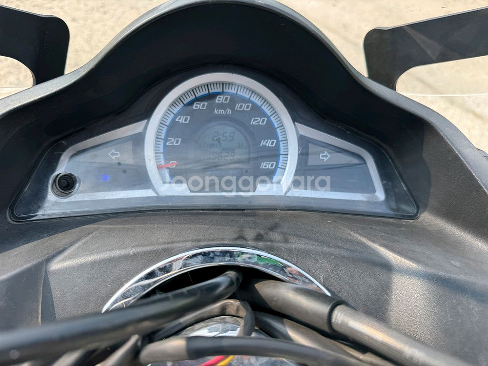 혼다 pcx125 17년 스마트키 짧은키로수 팝니다--9
