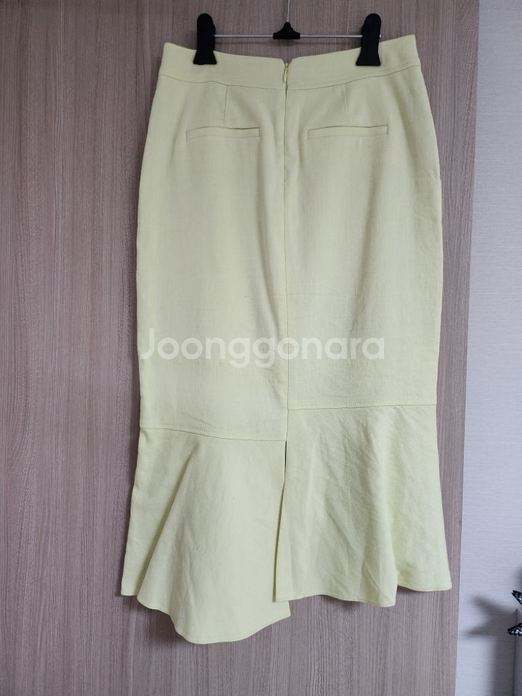 타임 언발런스 햄라인 스커트--2