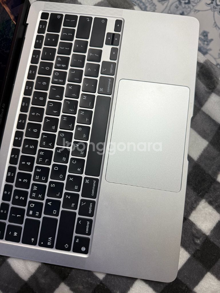 맥북에어 M1 (8GB / 256GB)--2