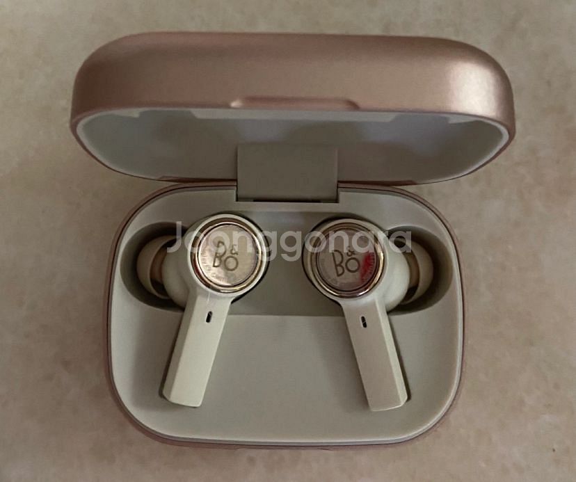 새상품))뱅앤올룹슨 Beoplay EX 이어폰--0