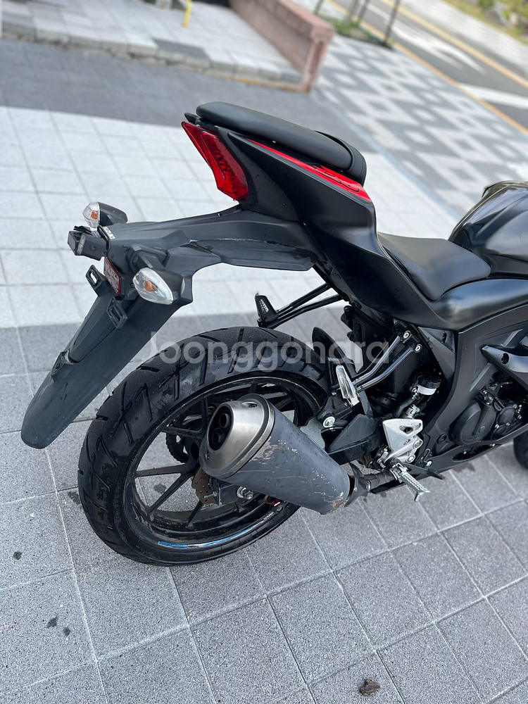 스즈키GSX-R 125 18년식 2만--3