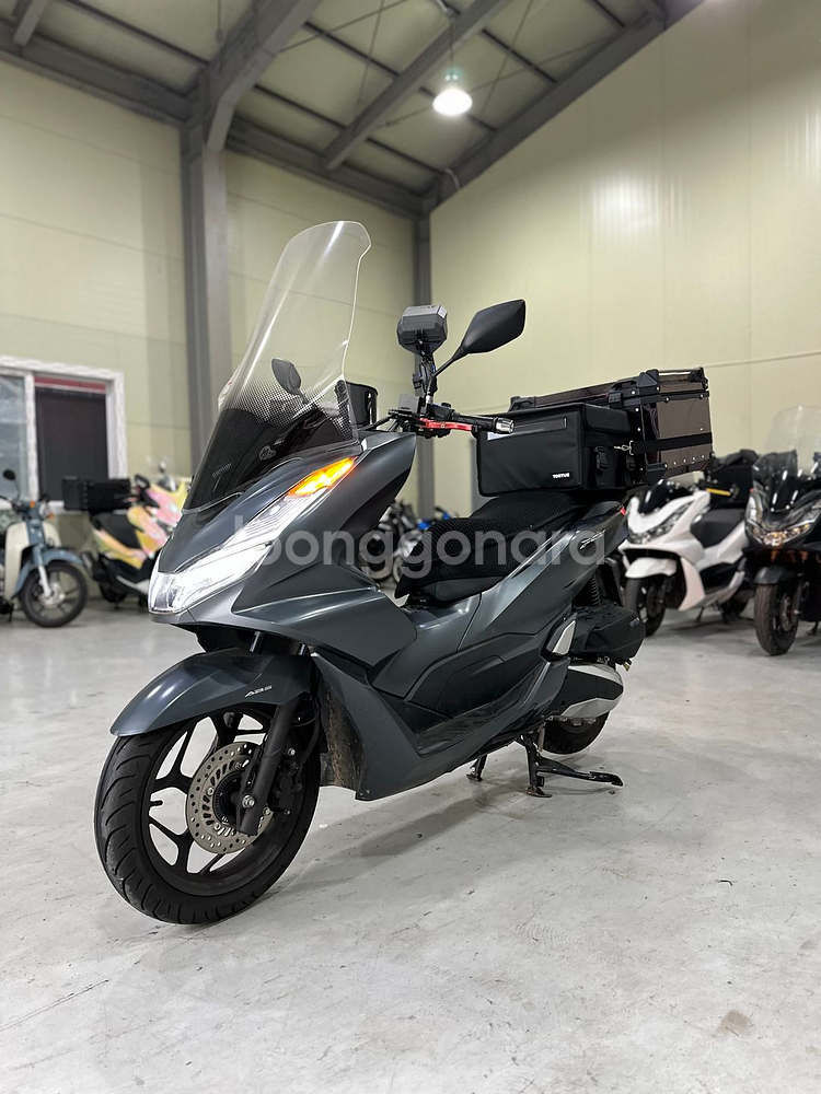 21년식 혼다 PCX125 ABS 1천Km 신차급 깔끔--1