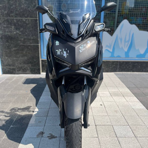XMAX300 24년식 3만