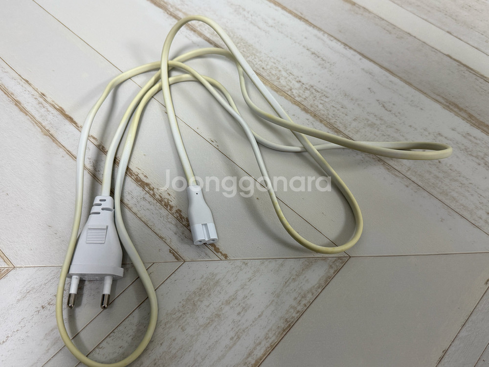 맥북 PRO 15인치 고급형 512GB 16RAM 20--6