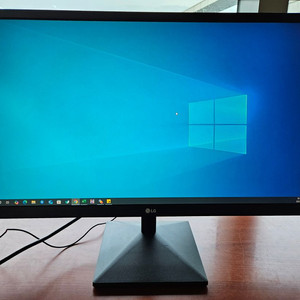 LG 24인치 FHD 모니터 24MK430H 팝니다