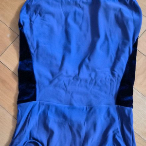 엘레베 레오타드 M