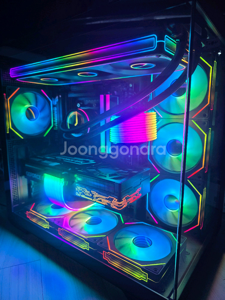 라이젠7 9800X3D RTX5080 갤럭시 본체--1