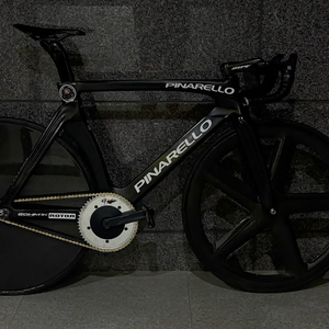 피나렐로 멧 콜린 완차 급처