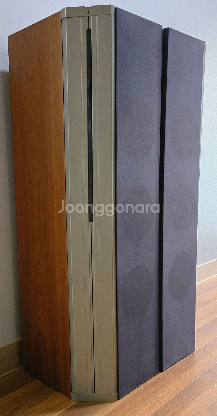 쎌래스천 스피커 7000 판매합니다--3