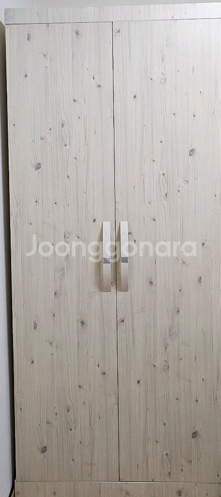 거의 새거인 옷장, 장롱(전지역 거래 가능)--0