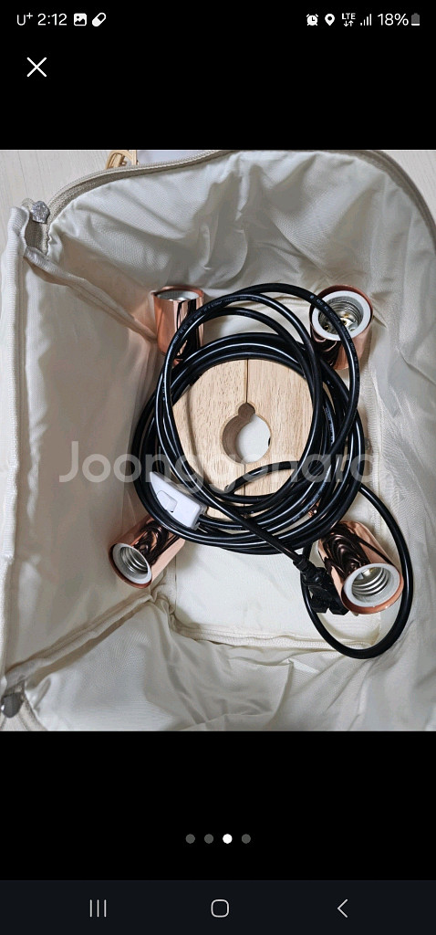 캠핑 텐트조명 폴대등 자몽등 팝니다--2