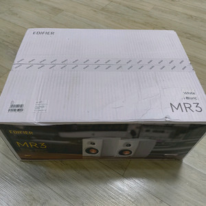 에디파이어 MR3 화이트 미개봉 새상품