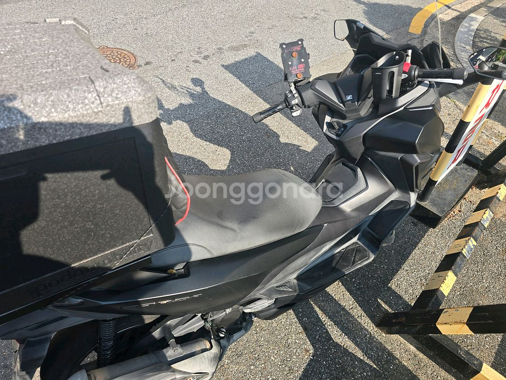 포르자300 팝니다 2020년식 43000km--6