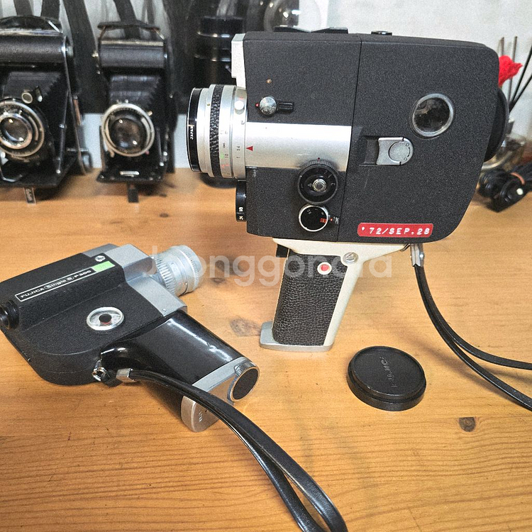 빈티지 후지카 싱글8 필름 카메라 P300과 Z450--2