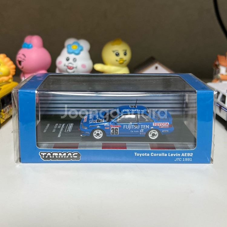 1:64 도요타 코롤라 레빈 AE92 다이캐스트--0