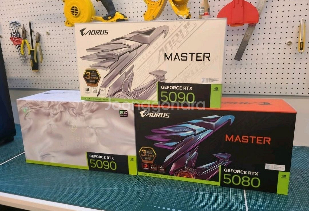 RTX-5090 기가바이트 어로스마스터 미개봉--0