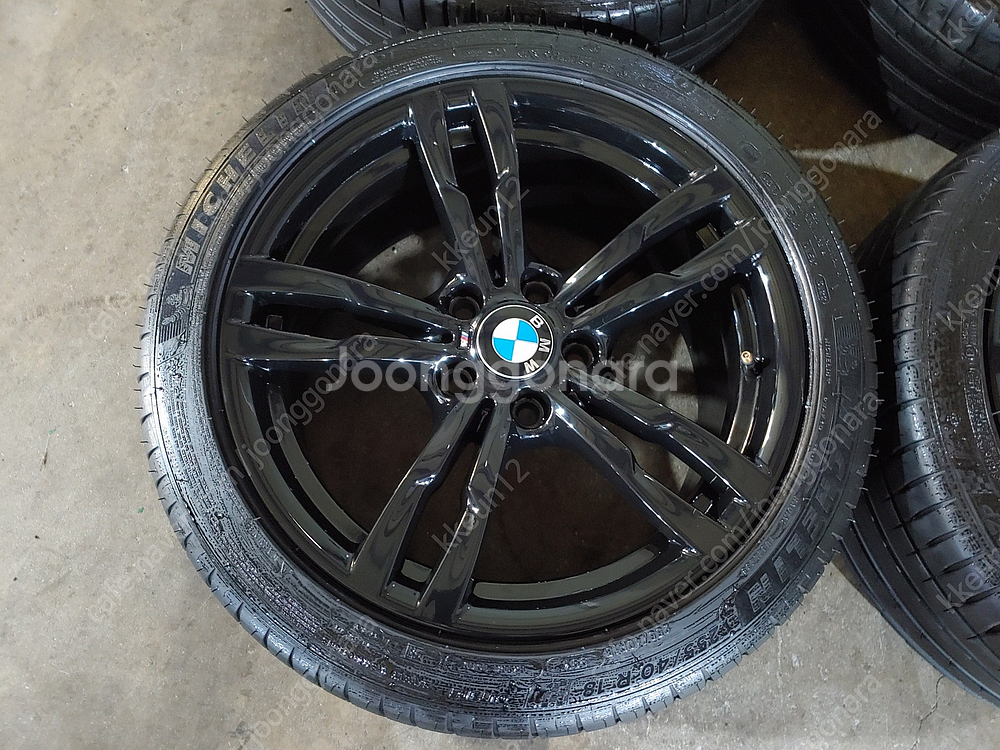 BMW F10 3시리즈 441M 18인치 정품 휠타이어--1