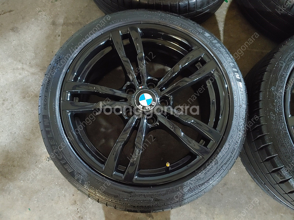 BMW F10 3시리즈 441M 18인치 정품 휠타이어--4