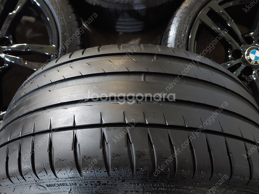 BMW F10 3시리즈 441M 18인치 정품 휠타이어--5